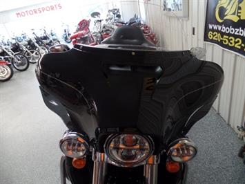 2014 Harley-Davidson Ultra Classic Limited   - Photo 18 - Kingman, KS 67068