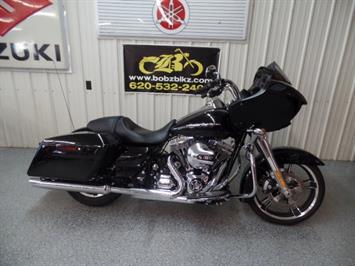 2015 Harley-Davidson Road Glide Custom   - Photo 1 - Kingman, KS 67068