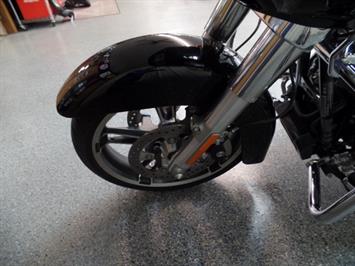 2015 Harley-Davidson Road Glide Custom   - Photo 13 - Kingman, KS 67068