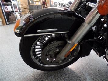 2012 Harley-Davidson Ultra Classic Limited   - Photo 18 - Kingman, KS 67068