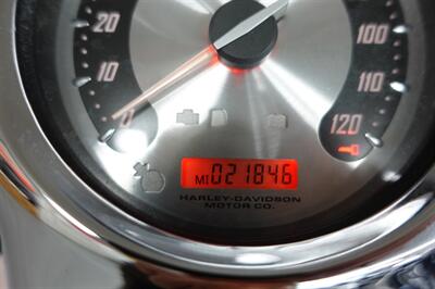 2004 Harley-Davidson Softail Deuce CVO   - Photo 37 - Kingman, KS 67068