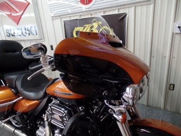 2015 Harley-Davidson Ultra Classic Limited Low   - Photo 13 - Kingman, KS 67068