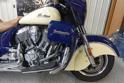 2016 Indian Roadmaster Springfield Blue and Ivory Cream   - Photo 9 - Kingman, KS 67068