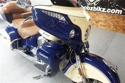 2016 Indian Roadmaster Springfield Blue and Ivory Cream   - Photo 10 - Kingman, KS 67068