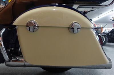 2016 Indian Roadmaster Springfield Blue and Ivory Cream   - Photo 22 - Kingman, KS 67068