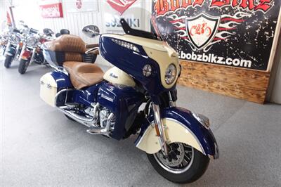 2016 Indian Roadmaster Springfield Blue and Ivory Cream   - Photo 2 - Kingman, KS 67068