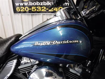 2014 Harley-Davidson Ultra Classic Limited   - Photo 6 - Kingman, KS 67068