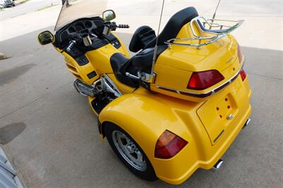 2003 Honda Gold Wing 1800 Trike Motortrike   - Photo 5 - Kingman, KS 67068