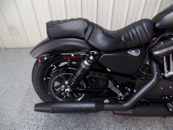 2016 Harley-Davidson Sportster 883 Iron   - Photo 6 - Kingman, KS 67068