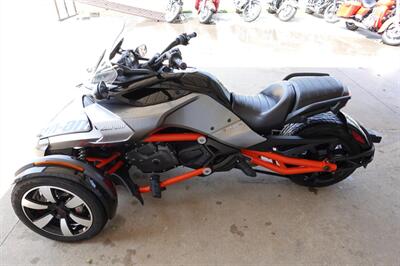 2015 Can Am Spyder F3 S SE6   - Photo 5 - Kingman, KS 67068