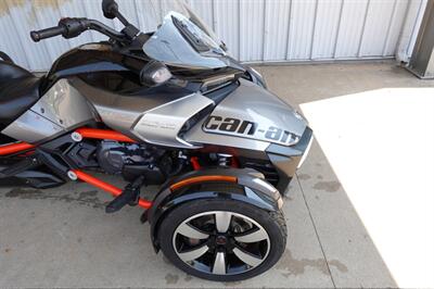 2015 Can Am Spyder F3 S SE6   - Photo 9 - Kingman, KS 67068