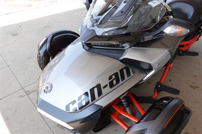 2015 Can Am Spyder F3 S SE6   - Photo 19 - Kingman, KS 67068