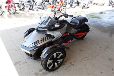 2015 Can Am Spyder F3 S SE6   - Photo 4 - Kingman, KS 67068