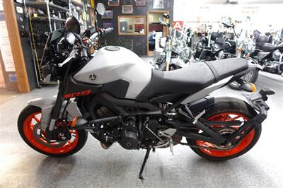 2020 Yamaha MT-09   - Photo 5 - Kingman, KS 67068