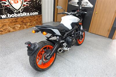2020 Yamaha MT-09   - Photo 8 - Kingman, KS 67068