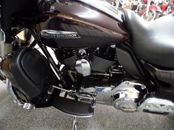2014 Harley-Davidson Ultra Classic   - Photo 19 - Kingman, KS 67068