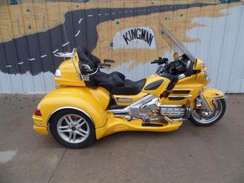 2010 Honda Gold Wing 1800 Trike CSC   - Photo 1 - Kingman, KS 67068