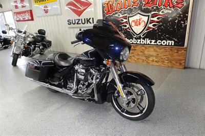 2019 Harley-Davidson Street Glide - Photo 2 - Kingman, KS 67068