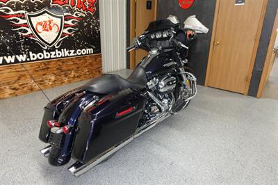 2019 Harley-Davidson Street Glide - Photo 7 - Kingman, KS 67068