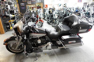 2010 Harley-Davidson Ultra Classic   - Photo 5 - Kingman, KS 67068