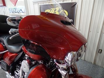 2014 Harley-Davidson Ultra Classic   - Photo 8 - Kingman, KS 67068