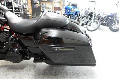 2017 Harley-Davidson Road Glide Special   - Photo 31 - Kingman, KS 67068