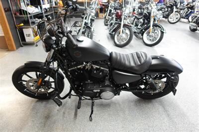 2020 Harley-Davidson Sportster 883 Iron   - Photo 5 - Kingman, KS 67068