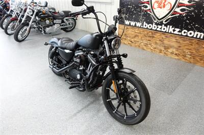 2020 Harley-Davidson Sportster 883 Iron   - Photo 2 - Kingman, KS 67068