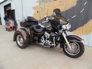 2013 Harley-Davidson Triglide Anniversary   - Photo 2 - Kingman, KS 67068
