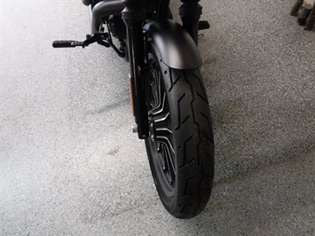 2015 Harley-Davidson Sportster 883 Iron   - Photo 4 - Kingman, KS 67068