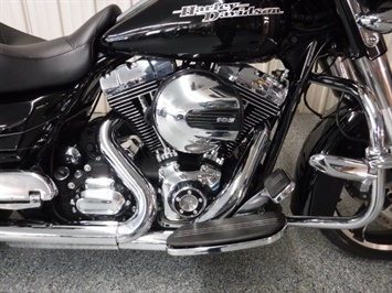 2015 Harley-Davidson Street Glide Special   - Photo 9 - Kingman, KS 67068