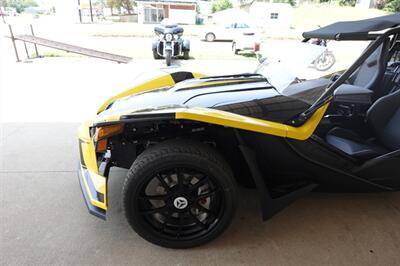 2019 Polaris Slingshot SLR Icon   - Photo 19 - Kingman, KS 67068