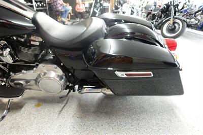 2021 Harley-Davidson Electra Glide Standard   - Photo 27 - Kingman, KS 67068