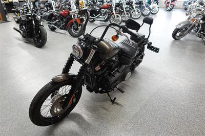 2020 Harley-Davidson Street Bob   - Photo 4 - Kingman, KS 67068