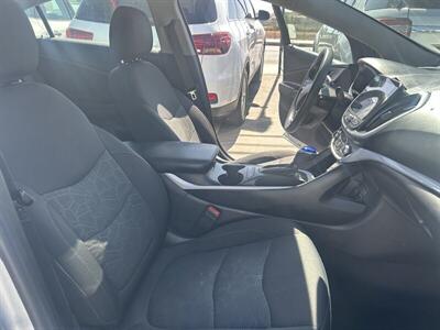 2018 Chevrolet Volt LT   - Photo 62 - Riverside, CA 92508