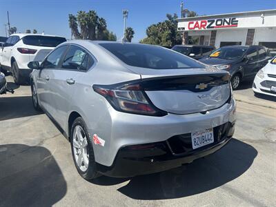 2018 Chevrolet Volt LT   - Photo 8 - Riverside, CA 92508