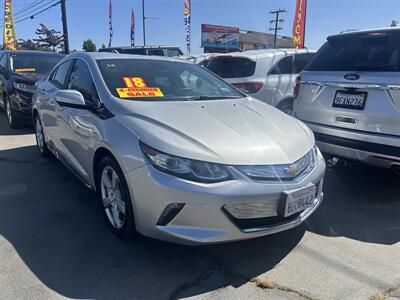 2018 Chevrolet Volt LT   - Photo 2 - Riverside, CA 92508