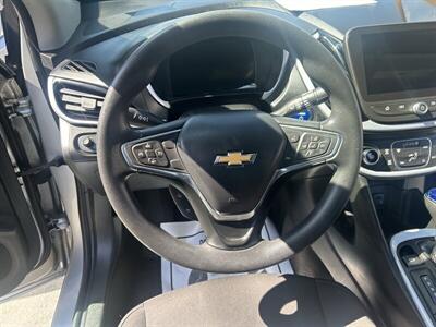 2018 Chevrolet Volt LT   - Photo 98 - Riverside, CA 92508
