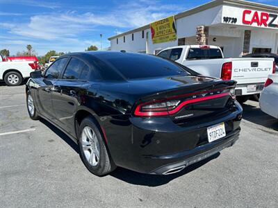 2022 Dodge Charger SXT   - Photo 9 - Riverside, CA 92508
