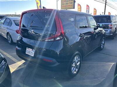 2021 Kia Soul S   - Photo 77 - Riverside, CA 92508