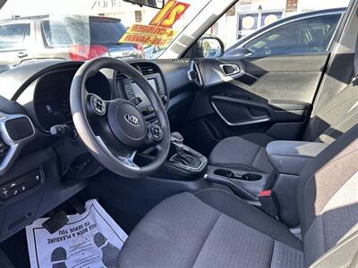 2021 Kia Soul S   - Photo 82 - Riverside, CA 92508