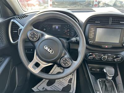 2021 Kia Soul S   - Photo 28 - Riverside, CA 92508