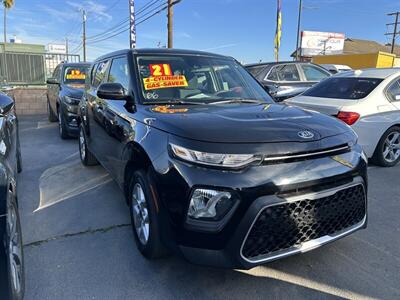 2021 Kia Soul S   - Photo 6 - Riverside, CA 92508
