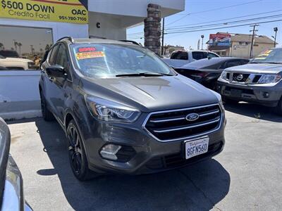 2018 Ford Escape SE   - Photo 3 - Riverside, CA 92508