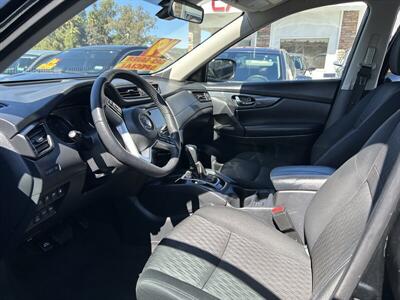 2019 Nissan Rogue SV   - Photo 50 - Riverside, CA 92508