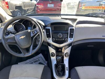 2016 Chevrolet Cruze Limited LS Manual   - Photo 35 - Riverside, CA 92508