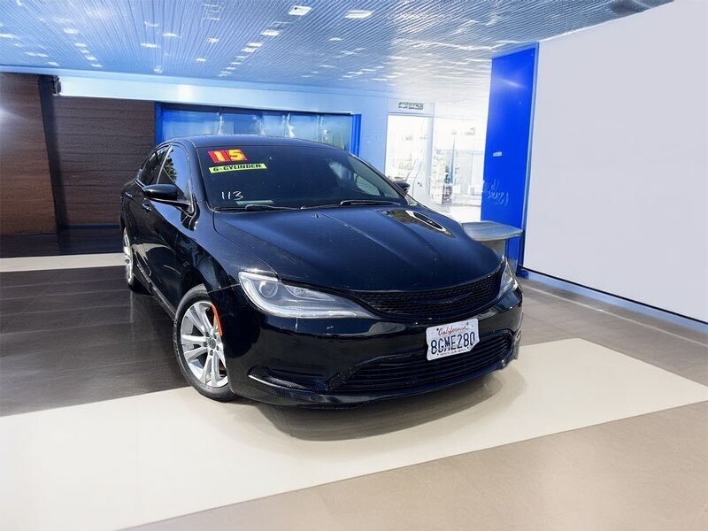 2015 Chrysler 200 Limited