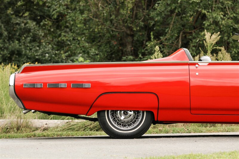 1962 Ford Thunderbird Sports Roadster Clone   - Photo 19 - Rockville, MD 20850