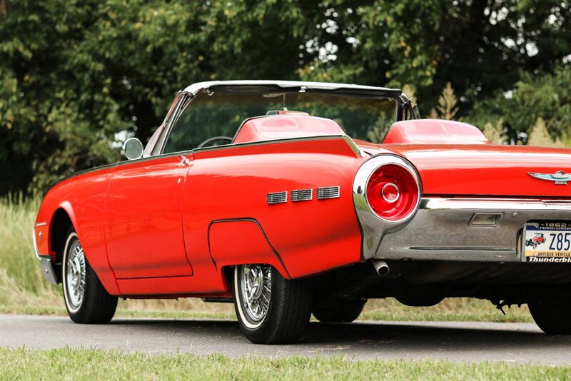 1962 Ford Thunderbird Sports Roadster Clone   - Photo 17 - Rockville, MD 20850