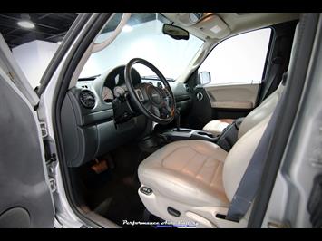 2003 Jeep Liberty Limited   - Photo 16 - Rockville, MD 20850